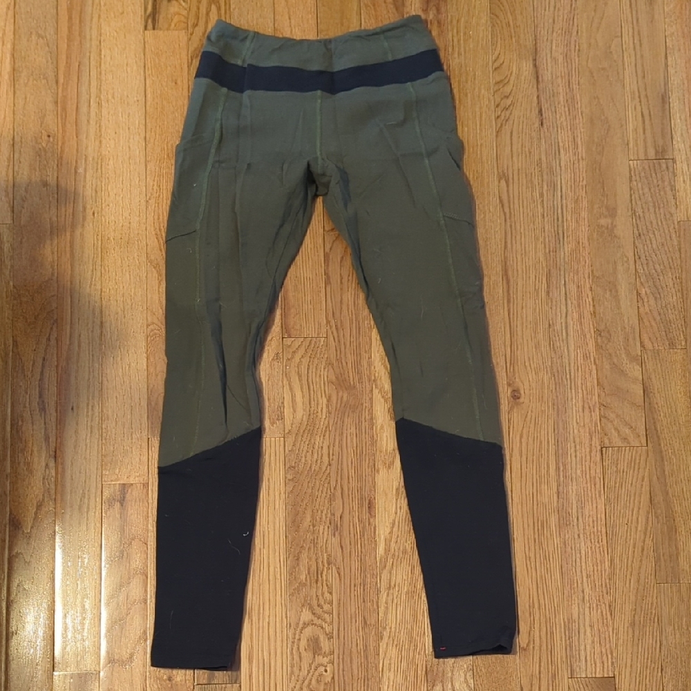 Serra Black and Blue Leggings